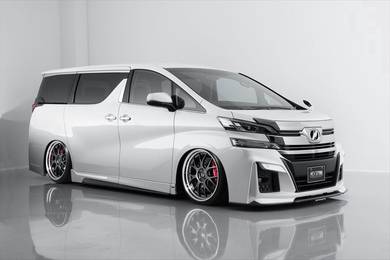 Aimgain Toyota Vellfire AGH30 Bodykit Japan