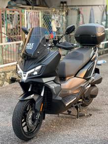 Sym Husky ADV 300