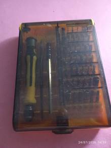 DIY phone repair kit 