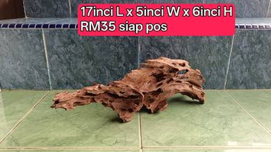 Driftwood kayu aquascape tank body berlubang