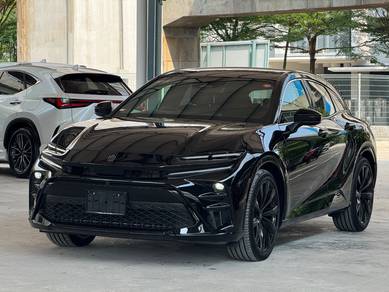 2025 Toyota Crown SPORT Z