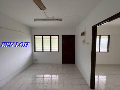Apartment For Rent in Desa Indah Block 1