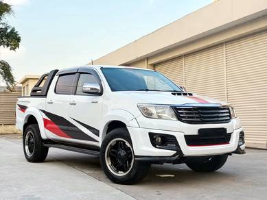 2015 Toyota Hilux G TRD SPORTIVO
