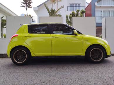 Suzuki Swift in Petaling Jaya, SGR