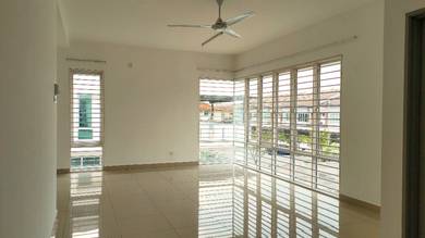 Semi-Detached House For Sale in Dengkil,SGR