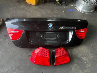 Bmw E90 LCI Msport Bonet With Light Original