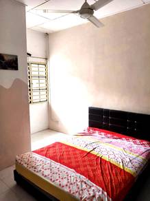 Room in Batu Kawan, PNG