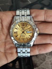 Seiko 5 Sports Automatic (Gold Textured Dial)