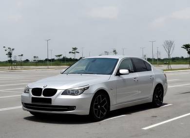 BMW 523i 23i in Johor Bahru, JHR
