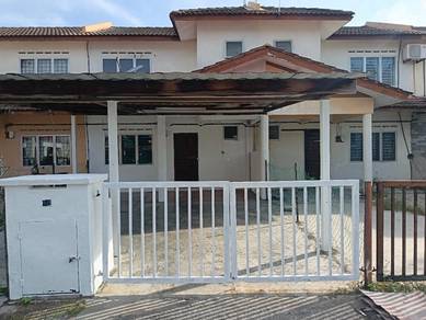 2-storey Terraced House For Sale in Banting,SGR