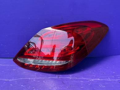 MERCEDES w205 TAIL LAMP