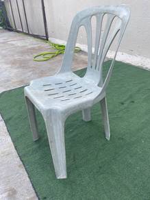 YA70L2 Kerusi Plastik Plastic Chair