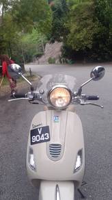 Vespa LXV 150