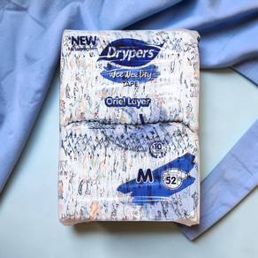 Drypers Wee Wee Dry Diapers M Size (52pcs)