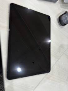 iPad Air M2 (128gb) used - great condition