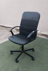 YD17E Kerusi Ofis Beroda IKEA RENBERGET Chair