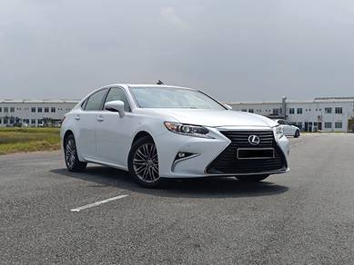 Lexus ES 250 PREMIUM in Tampoi, JHR