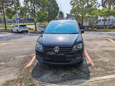 Volkswagen Sharan TSI in Kota Kemuning, SGR