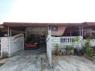 Terraced House For Sale in Seri Kembangan,SGR
