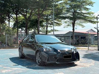 2018 Lexus IS 300 T F-SPORT
