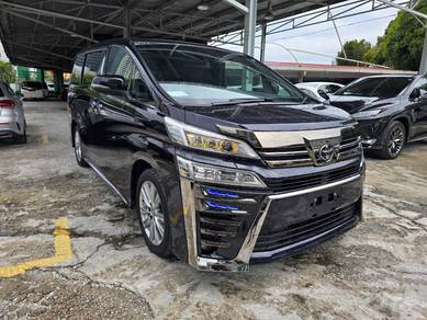 Toyota Vellfire GOLDEN EYES II in Damansara Kim, SGR