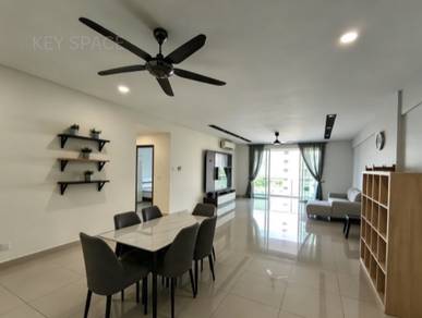 Condominium For Rent in Summerton Condominium