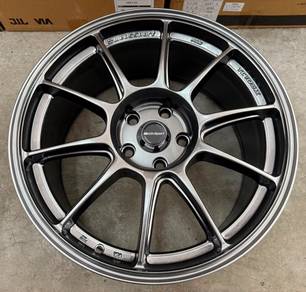 New rim 18x8.5jj wedsport tc105x Flow form offer