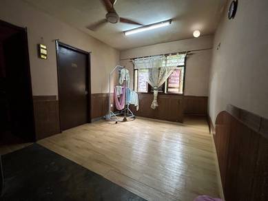 Flat For Sale in Flat PKNS Seksyen 19 Shah Alam