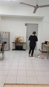 Condominium For Rent in Ridzuan Condominium
