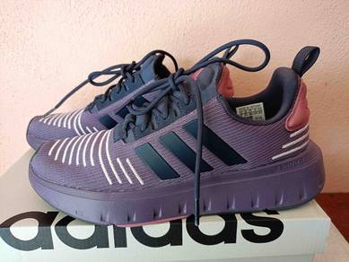 Kasut Adidas Swift Run 23 Women Almost New Shoes