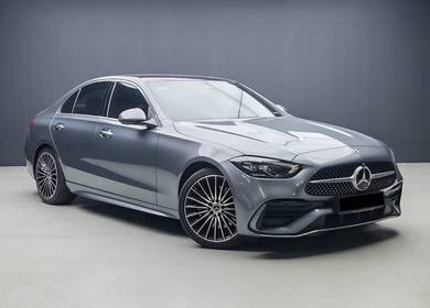 Mercedes Benz C300 300 AMG LINE in Cheras, KUL