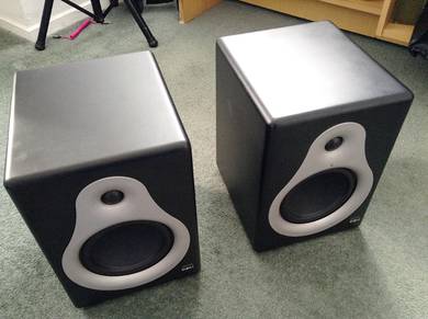 M-Audio Studiophile DSM1 180W Active Monitor
