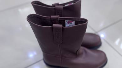 Redwing Shoes