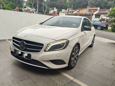 Mercedes Benz A200 200 BlueEFCY (CBU) in Taman Desa, KUL