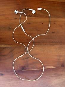 Type C earphone