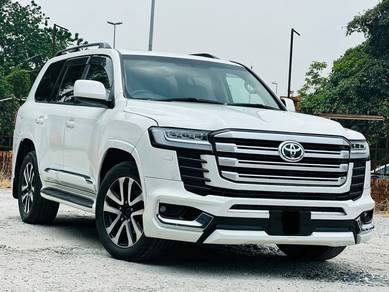 Toyota Land Cruiser ZX in Serdang, KUL