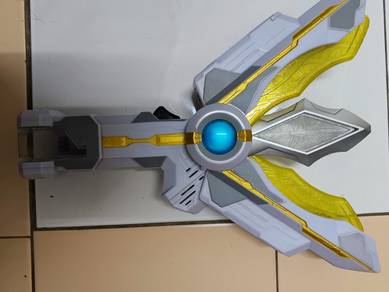Ultraman Trigger Gut Sparklance with 1 hyper key
