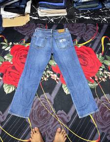 seluar jeans uniqlo saiz 32