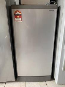 Sharp fridge 1 door PetiSejuk Ais Refrigerator Ice