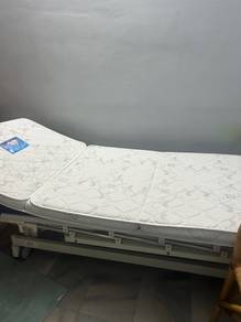 Bed frame and matress