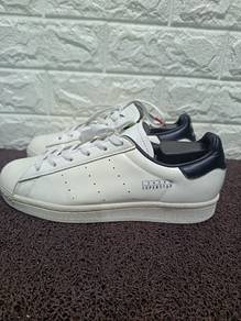 Uk8 Adidas Superstar London Sneakers