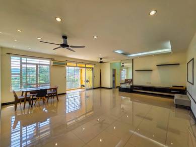 Condominium For Sale in Desa Villas