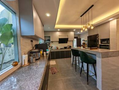 Semi-Detached House For Sale in Kota Kemuning,SGR