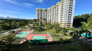 Condominium For Rent in Bayshore Condominium