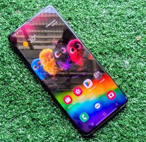 Samsung Galaxy S20 Plus