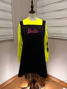 Barbie apron 2017 copyright 2773