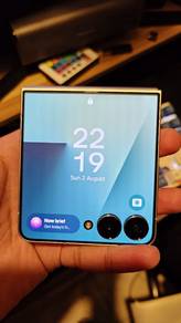 Samsung Z Flip 7 For Sell 