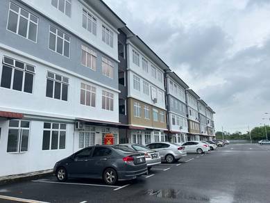 Apartment For Rent in Bachang,MLK