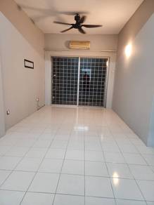 Condominium For Sale in Kristal Heights (Gombak)