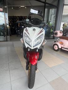 Yamaha EGO LC
